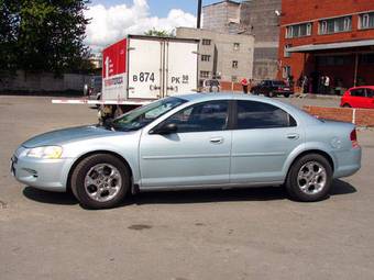 2002 Dodge Stratus Photos