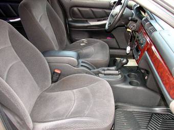 2002 Dodge Stratus Images