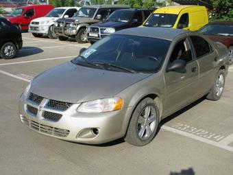 2003 Dodge Stratus Photos