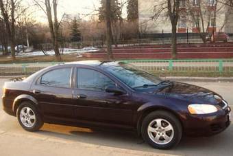 2003 Dodge Stratus Pictures
