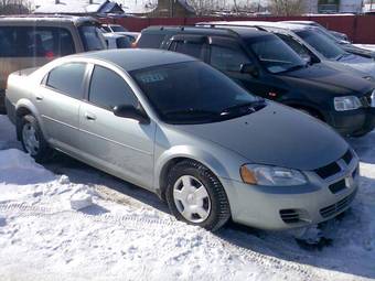 2004 Dodge Stratus Pictures