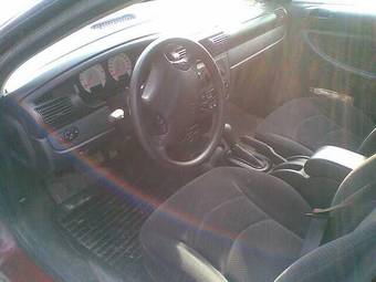 2004 Dodge Stratus Pictures