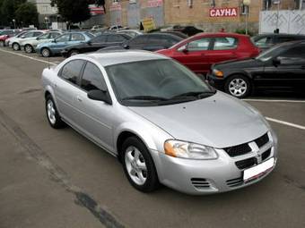 2004 Dodge Stratus Pictures