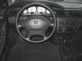 2004 Dodge Stratus Pics