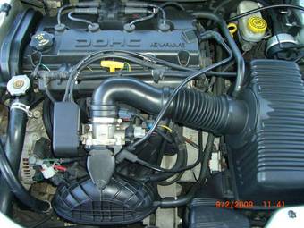 2005 Dodge Stratus Photos