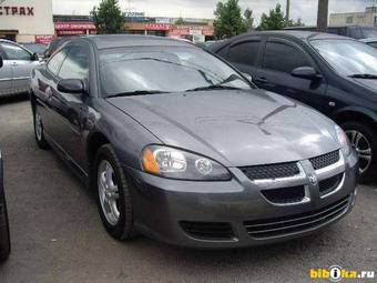 2005 Dodge Stratus Photos