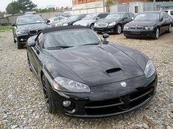 2005 Dodge Viper Photos