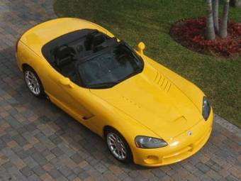 2005 Dodge Viper Pictures