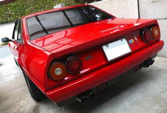 1987 Ferrari 328 Pictures