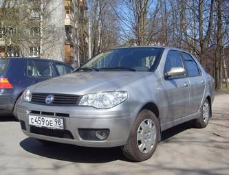 2007 Fiat Albea Photos