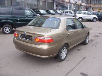 2007 Fiat Albea Photos