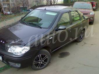 2008 Fiat Albea Photos