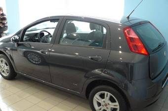 2008 Fiat Grande Punto Photos