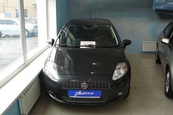 2008 Fiat Grande Punto Pictures