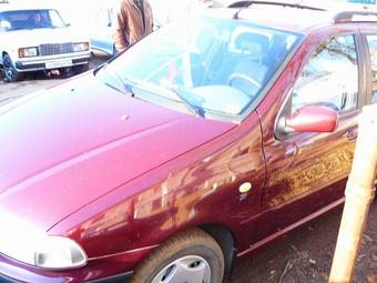 1999 Fiat Palio Photos