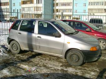 1999 Fiat Punto Photos