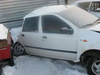 2000 Fiat Punto Photos