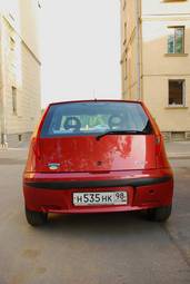 2000 Fiat Punto Pictures