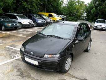 2001 Fiat Punto Pictures