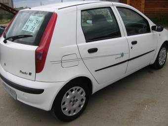 2002 Fiat Punto Photos