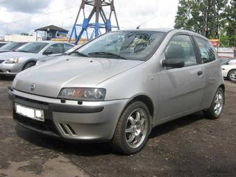 2002 Fiat Punto Pictures