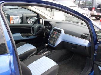 2007 Fiat Punto Images