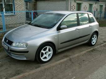 2002 Fiat Stilo Photos