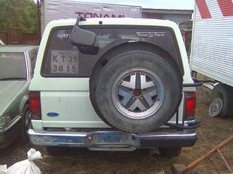 1989 Ford Bronco Photos