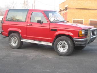 1996 Ford Bronco Pictures