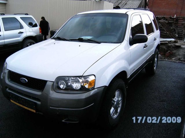 2000 Ford Escape