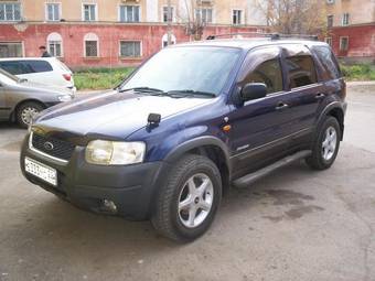 2000 Ford Escape