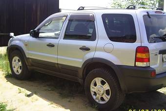 2000 Ford Escape Pictures