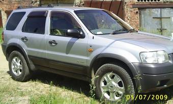 2000 Ford Escape Photos