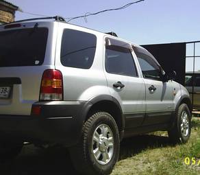 2000 Ford Escape Photos