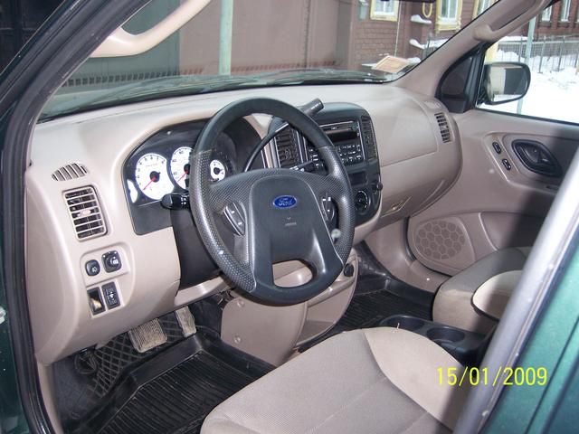 2001 Ford Escape