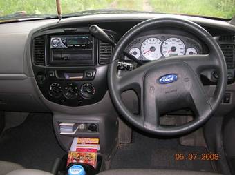 2001 Ford Escape Images