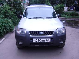 2001 Ford Escape Photos