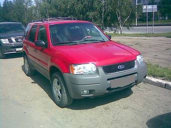 2001 Ford Escape Photos