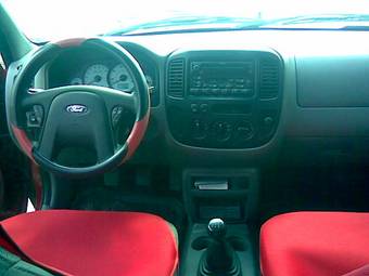 2001 Ford Escape Photos