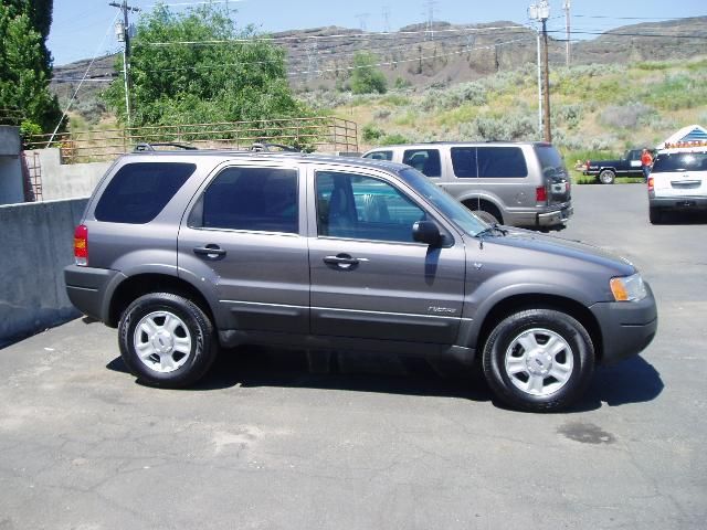 2002 Ford Escape