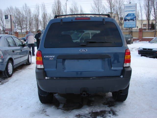 2002 Ford Escape