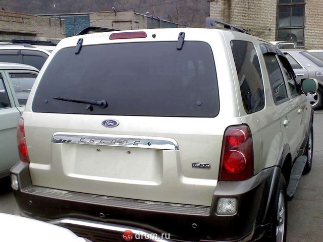 2002 Ford Escape