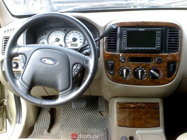 2002 Ford Escape