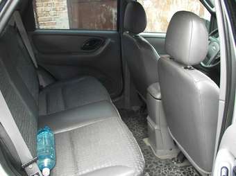 2002 Ford Escape Pictures