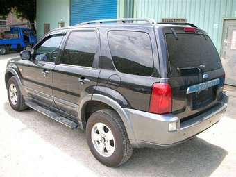 2002 Ford Escape Pics