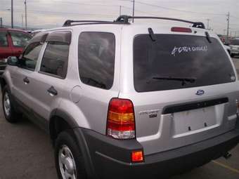 2002 Ford Escape Photos