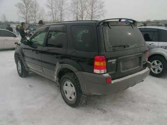 2002 Ford Escape Photos