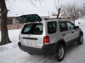 2002 Ford Escape Pictures