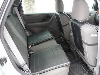 2002 Ford Escape Photos