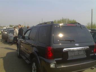 2002 Ford Escape Pictures